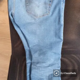 Levis 501 tapered jeans with stretch 34x32