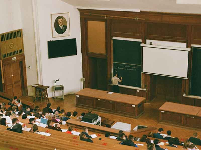 students listen to the lecture in the lecture hall
